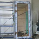 Дверь с алюминиевым порогом 93х211 см