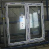 Квадратное пластиковое окно со створкой 120х120 см